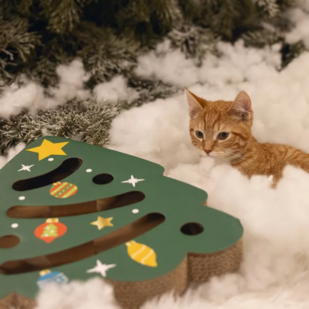 Beeztees Weihnachts Kratzspielzeug – Katzenbaum aus Pappe mit Catnip